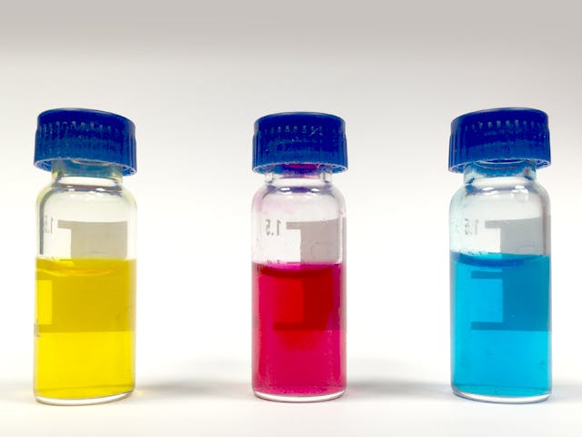 Chromatography vials problems and troubleshooting